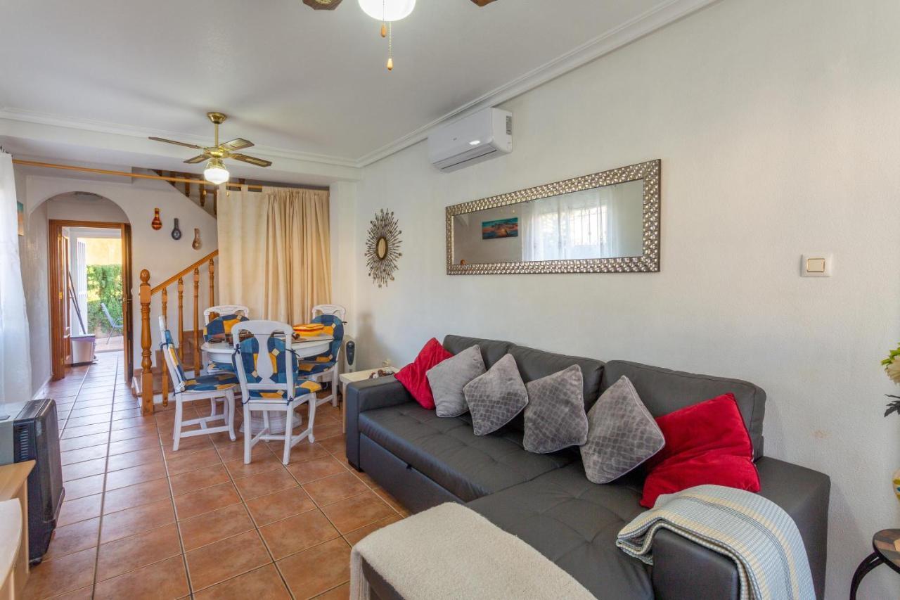 奥里韦拉Pool-Side Townhouse In Cabo Roig别墅 外观 照片